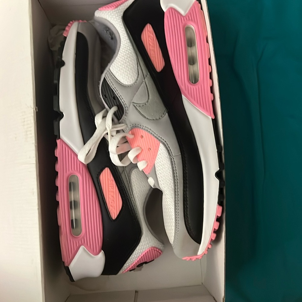 Nike Air Max 90 white/rose/ grey very good condition clean